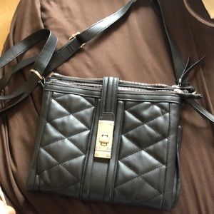 NEW LEATHER JESSICA SIMPSON PURSE
